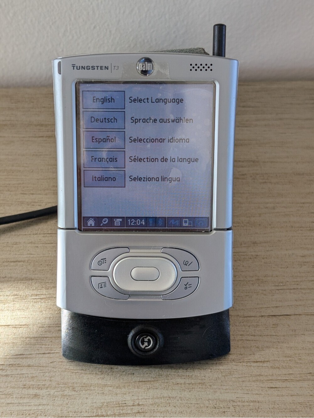 Palm Tungsten T3 PDA with Flip Cover & Syncing Cradle